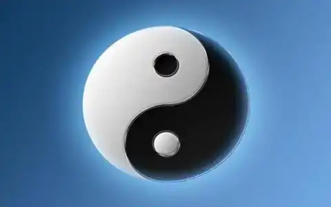 八字日柱有墓庫貴人是什麼意思？墓庫貴人在日柱好不好？